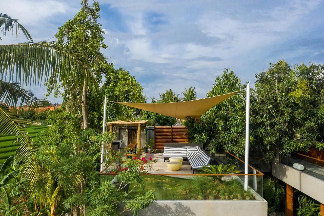 Villa Kimaya - 5-Bed Berawa Luxury Villa With Complimentary Pool Fence Canggu
