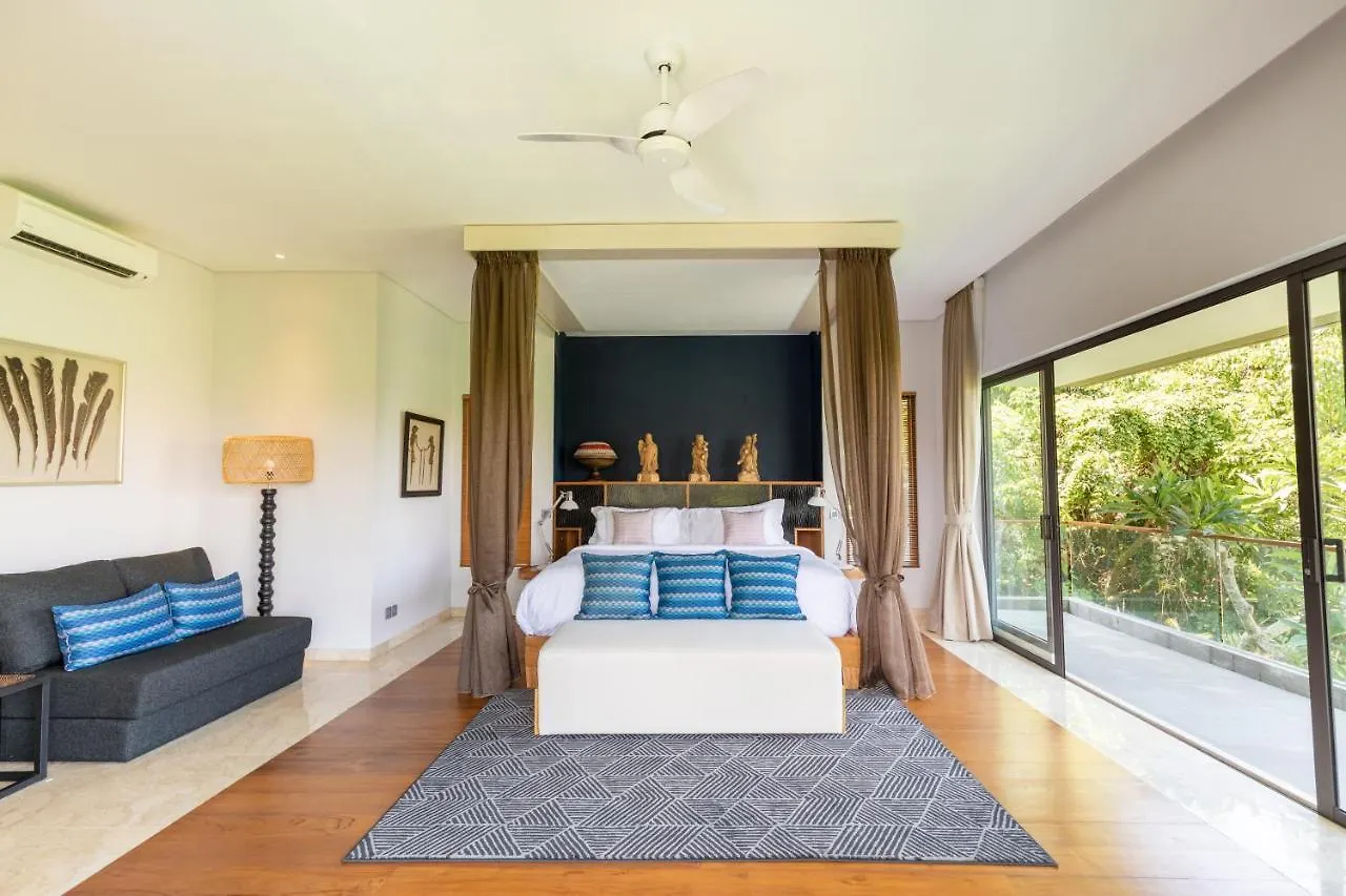 Villa Kimaya - 5-Bed Berawa Luxury Villa With Complimentary Pool Fence Canggu