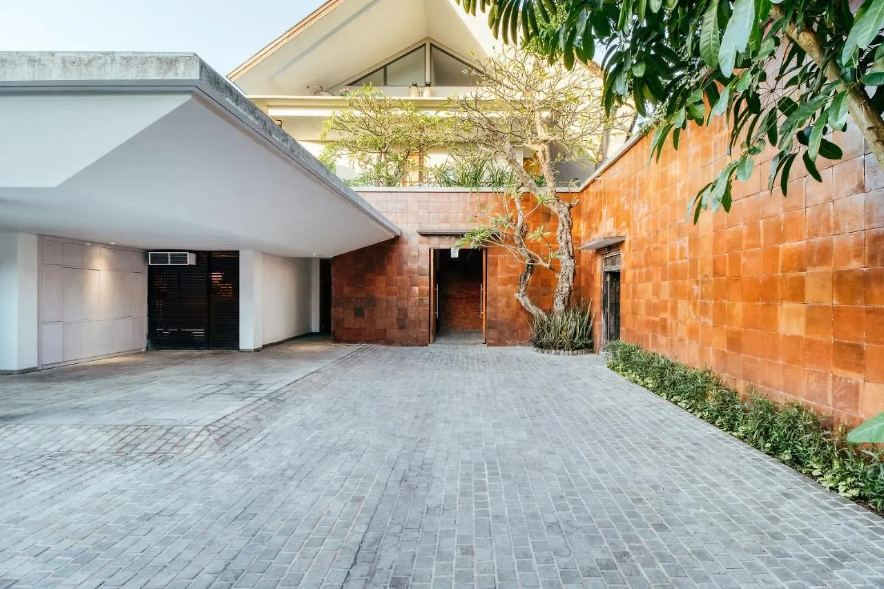 Villa Kimaya - 5-Bed Berawa Luxury Villa With Complimentary Pool Fence Canggu 0*,  Indonesia