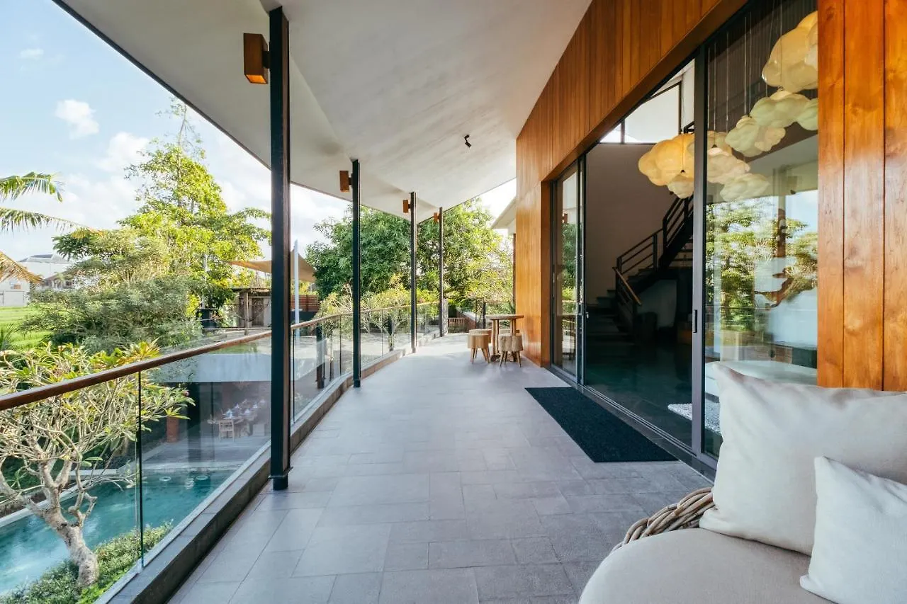 Villa Kimaya - 5-Bed Berawa Luxury Villa With Complimentary Pool Fence Canggu