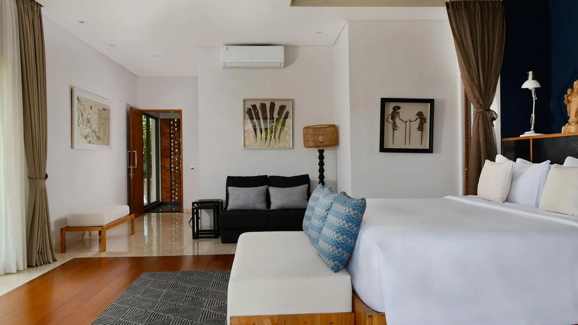 Villa Kimaya - 5-Bed Berawa Luxury Villa With Complimentary Pool Fence Canggu 0*,  Indonesia